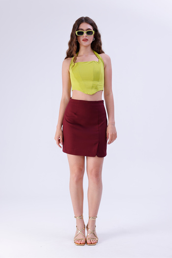 LA PANTE Burgundy Straight Cut Mini Skirt with Slit Detail