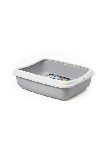 Junior Open litter box and dogs