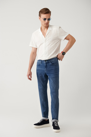 Avva Men's Indigo Antique Washed Ribbed Flexible Jean Trousers A41Y3508