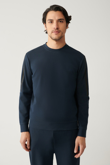 Avva Men's Navy Blue Crew Neck Interlock Printed Sweatshirt A41Y1203