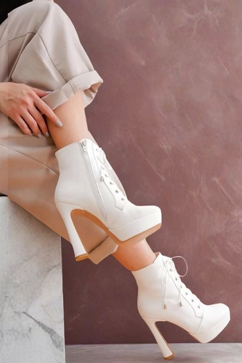 PayBuy Γυναικεία Κομψά Παπούτσια Ψηλοτάκουνα Lace Up Boots Ειδικού Σχεδιασμού Βραδινά Παπούτσια