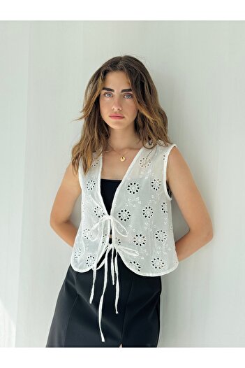 Retrobird Front Tie Vest Blouse Top White Women