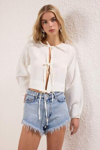 Trendyol Collection Ecru Woven 100% Linen Tie-Up Balloon Sleeve Crop Beach Shirt Tbess25Go00016
