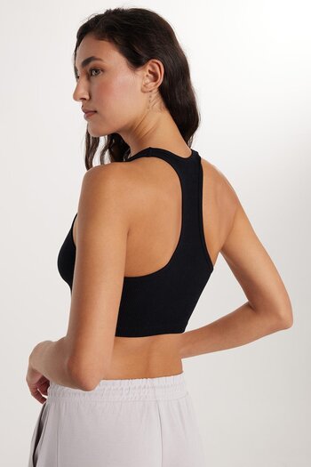 Tudors Women's Slim Fit Slim Fit Strap U Neck Black Crop Tank Top