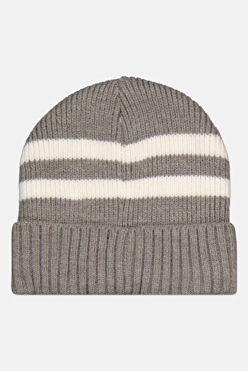 Levi's Men Embroidered Brand Logo Knitted Beanie, Grey