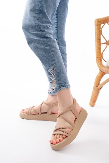 infon shoes creation 24413-841 Nut Wedge Heel Women's Sandals