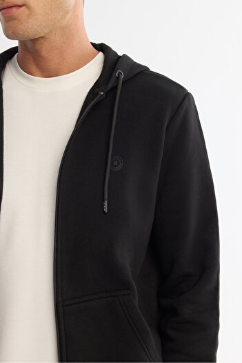 Avva Men's Black Hooded Raised 3 Thread Zippered Sweatshirt E 001019