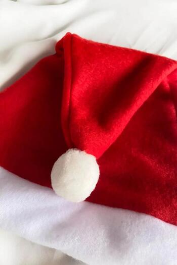 TAKIŞTIR Red Color Santa Hat