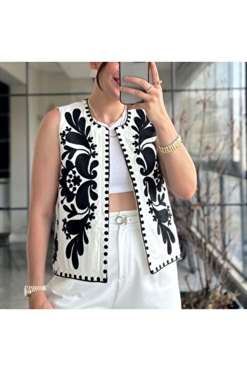 Lavanta Tekstil Embroidered Linen Vest