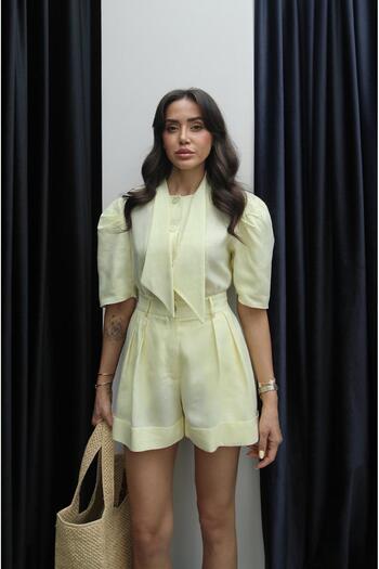 Havoş Light Yellow Collar Detailed Raw Linen Shirt