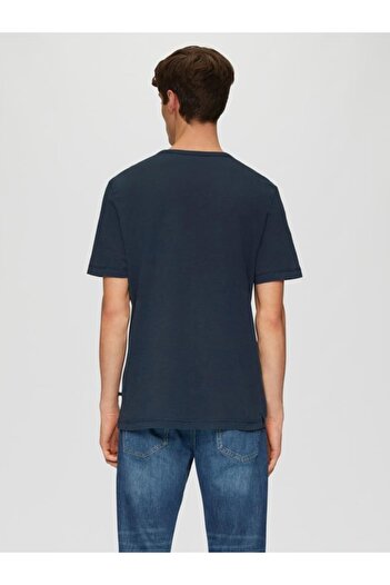 s.Oliver Tricou bărbătesc din bumbac, cu un buzunar, guler rotund și croială standard, bleumarin închis, 2XL
