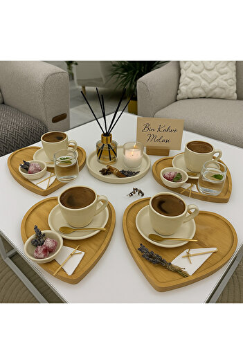 wellhome Kalpli Ahşap Bambu Sunumluk 4 lü Takım - Romantik Kalpli Bambu Sunum Takımı / Şık ve Doğal 4 Adet