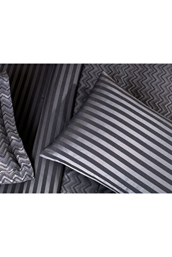 Madame Coco Wissale King Size Cotton Jacquard Satin Duvet Cover Set - Anthracite