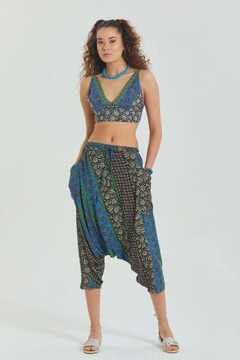 Los banditos Patterned Lace Up Capri Shalwar Trousers