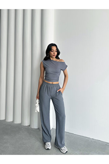 onlymoon Women's Clothing Wrinkle Fabric One Shoulder Top Loose Wide Leg Pants Suit, Bottom Top Suit,