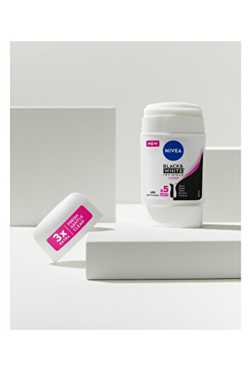 NIVEA Set 3 Antiperspirante Black & White Invisible Clear, 3 X 50 ml