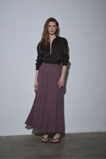 Suud Collection Plum Rose Pleated Skirt