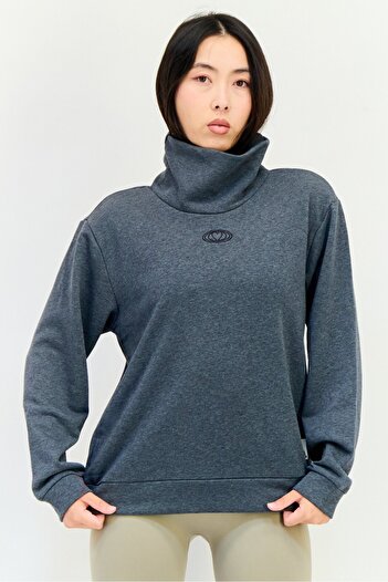 adidas Women Sportswear Fit Long Sleeve Outdoor Sweatshirt, Dark grey