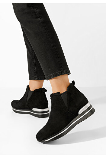 B T Shoes Černé dámské tenisky na platformě Sanera