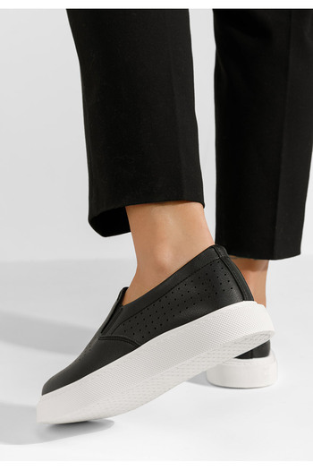 B T Shoes Černé dámské espadrilky Sotiy