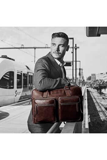 The Chesterfield Brand Genuine leather laptop bag, The Chesterfield Brand, Misha 17 inch