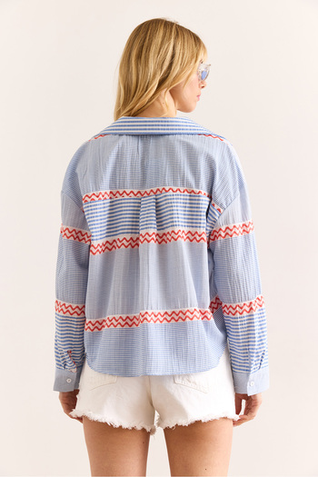Olalook Women's Blue White Six Knot Loose Shirt Gml-19001349