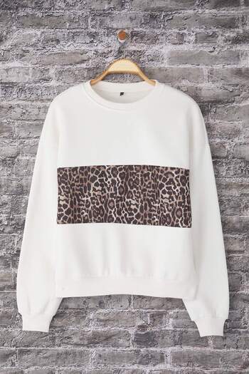 Edit by Trendyol Ecru Thick Fleece Inside Leopard Printed Crew Neck Sweatshirt Tedaw25Sw00073