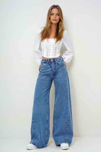 VAGGON Women's Blue High Waist Vintage Washed Buggy Cut Jean Pants Prmx13952