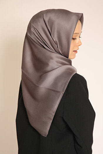 BERCHEM SCARF Akel Smoked Plain Crystal Scarf – Shiny and Modern Posture Tok Texture Scarf Model