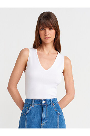 Dilvin 21080 V-Neck Sleeveless Ball-White