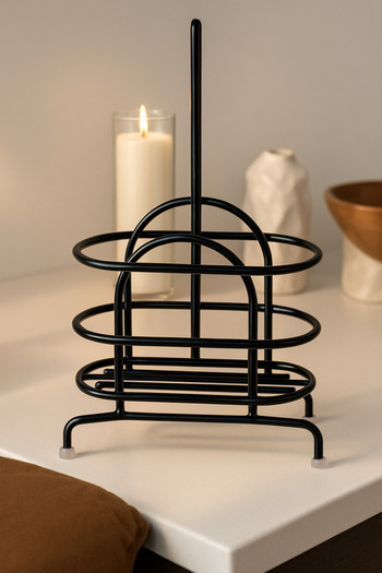 ZenGlow Modern Black Metal Oil Pot Stand |   Stylish Organizer with Non-Slip Silicone Feet