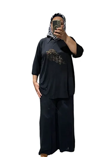 Sevda Kılınç Large Size Stone Embroidered Combed Cotton Suit