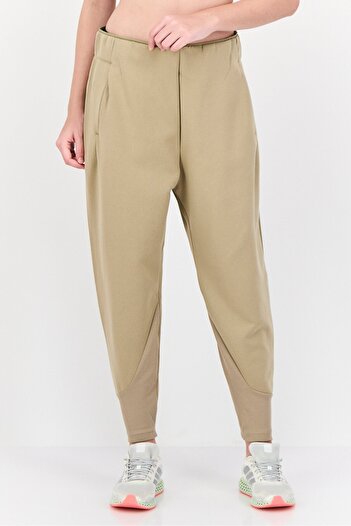 adidas Women Sportswear Fit Outdoor Sweatpants, Light Brown