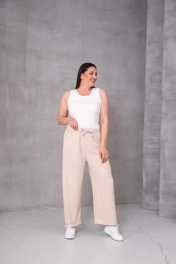 Temporium Women's Large Size Wrinkled Fabric Loose Wide Leg Elastic Waist Trousers