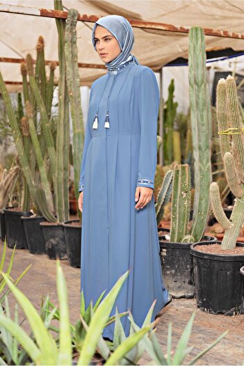 Alvina 1424 Model Pleated Judge Collar