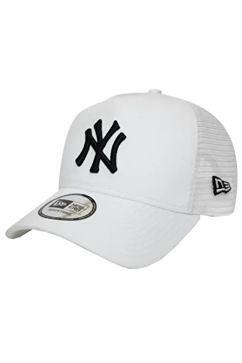 NEW ERA New Era Essential New York Yankees MLB Trucker Cap, Men's Cap