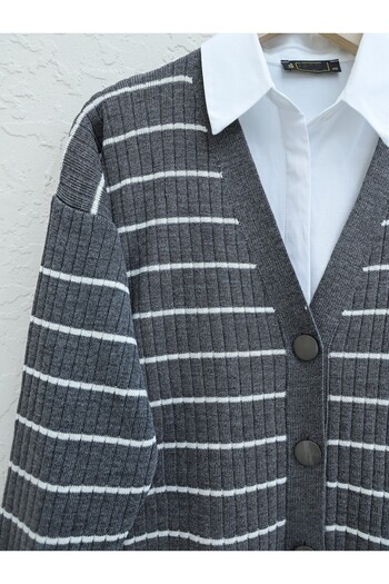 HİJABAYA Long Knitted Cardigan with Ribbed Buttons