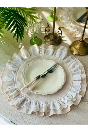 HOME OF BLOSSOM 2 Piece Raw Linen Scallop Detailed Frilly American Service / Supla