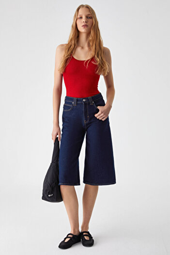 GRIMELANGE Chiles Women's Slim Round Neck Sleeveless Red Blouse with Snap Fasteners