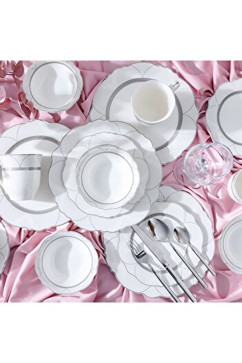 Danube Home Youthful Bite Ellipse 16-Piece New Bone China Dinner Set Serves-4