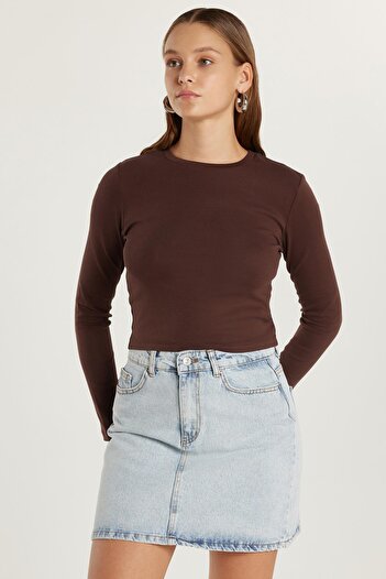 Tudors Women's Slim Fit Slim Fit Crew Neck Brown Blouse