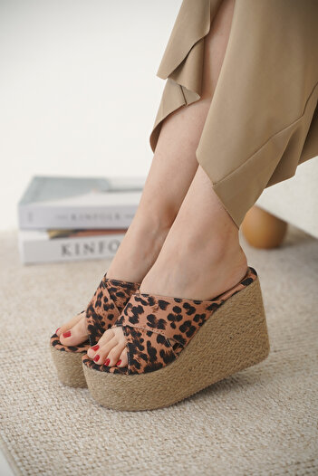 Cananın Pabuçları Ist 12-12 Platform Sole Cross Band Slippers