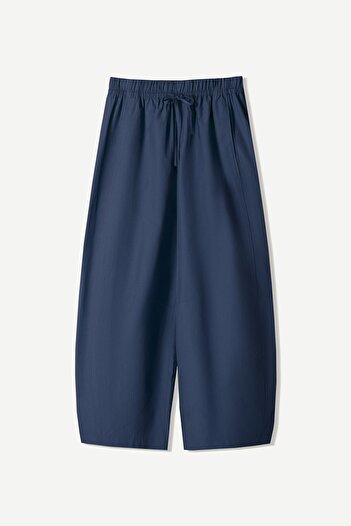 Bershka Cropped barrel trousers