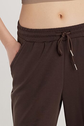 Tudors Women's Modal Fabric Regular Fit Normal Waist Double Pocket Waist Lace up Brown Sweatpants