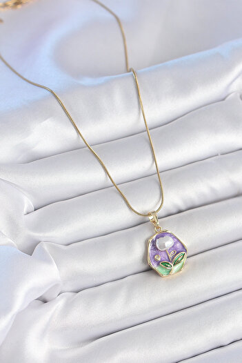 Skygo 316L Steel Gold Color Chain Purple Flower Embroidered Pearl Detail Portrait Model Women's Necklace - Tj-Bko10127