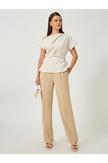 Styli Asymmetric Neck Short Sleeves Belted Top
