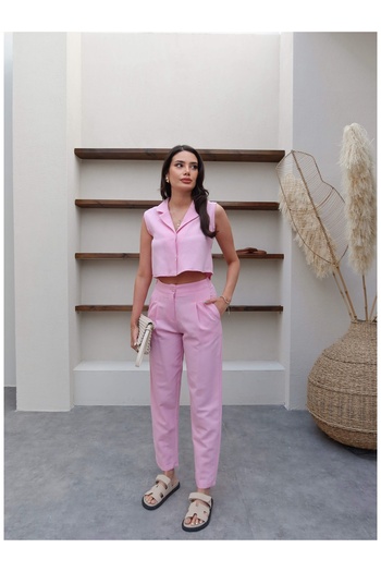 ESRAHELVACI Linen Vest Trousers Set