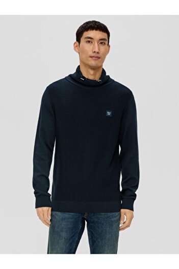 s.Oliver Men's knitted sweater with jersey sleeves and high collar