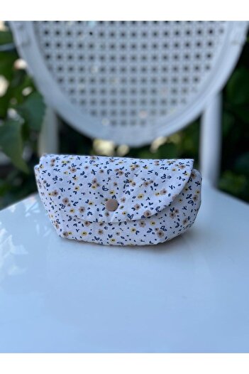 elma Glasses case