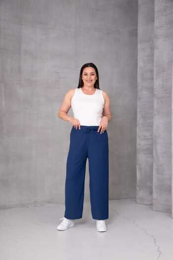 Temporium Women's Large Size Wrinkled Fabric Loose Wide Leg Elastic Waist Trousers